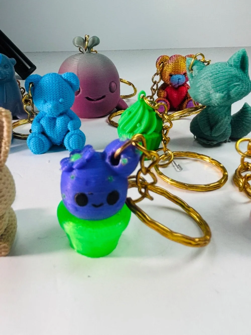 Bag of 10pcs Keychains Different Design multicolor mix New